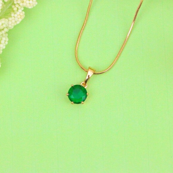 "Elegant Green Solitaire Pendant in Gold – Radiant Accent, XPPT1641 - Picture 11 of 13